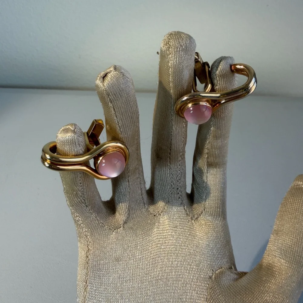 Vintage Swank Gold Tone Pink Faux Moonstone Cabochon Hook Design Cufflinks